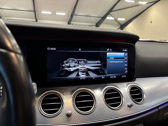 Mercedes-Benz E 220 d 24 of 30