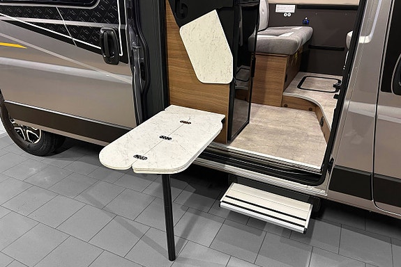 Benimar Benivan 144 600 AUTOMAT 160HK Adaptiv-FARTHÅLLARE DIESELVÄRMARE 5 of 30