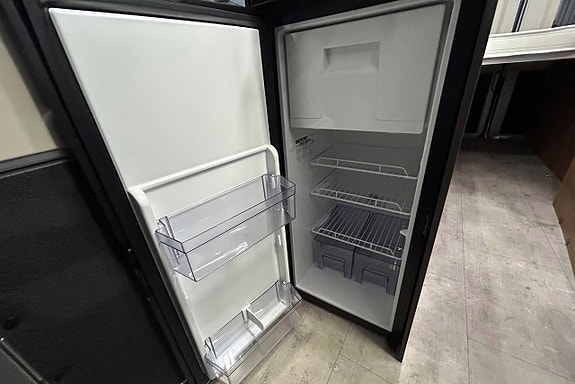 Benimar Benivan 144 600 AUTOMAT 160HK Adaptiv-FARTHÅLLARE DIESELVÄRMARE 20 of 30