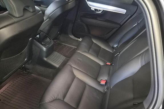 Volvo V90 19 of 24