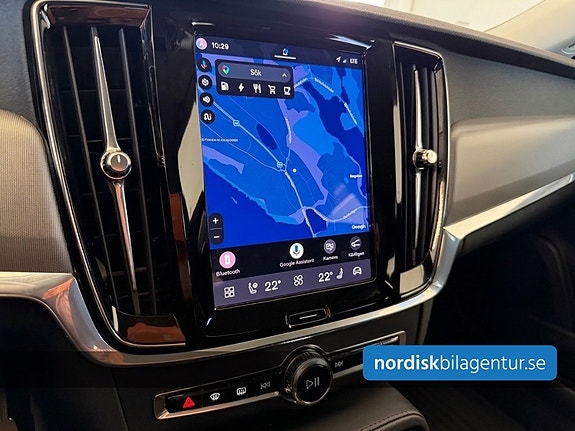 Volvo V90 11 of 11