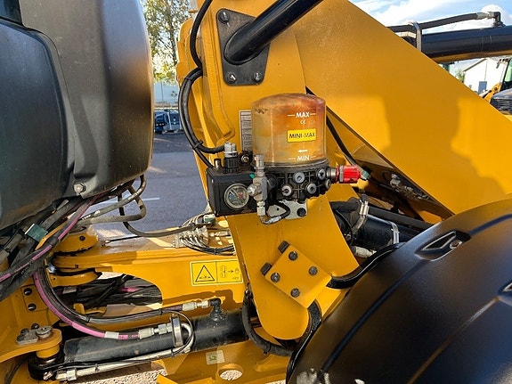 CAT 907 M-2022,35km/h,C-smörj 5 of 9