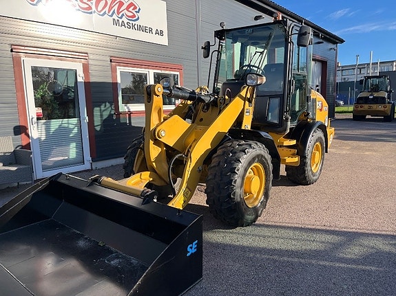 CAT 907 M-2022,35km/h,C-smörj 7 of 9