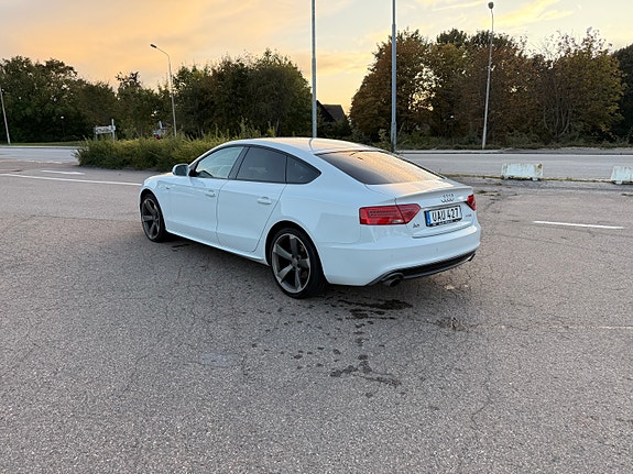 Audi A5 4 of 15