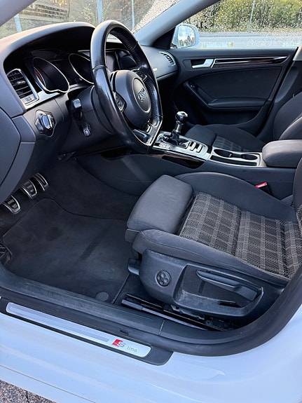 Audi A5 8 of 15