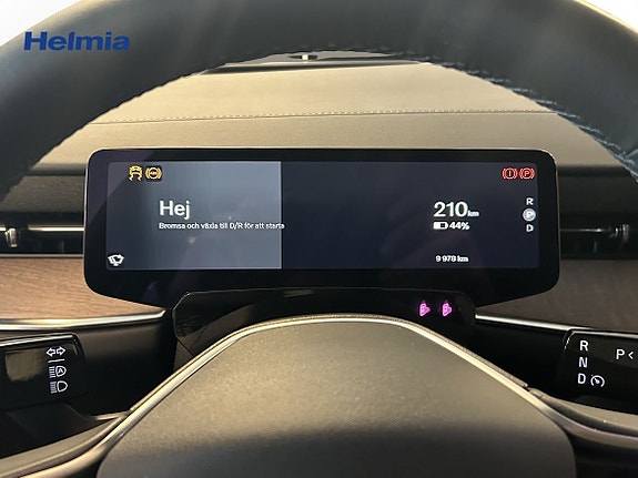 Volvo ES90 11 of 15