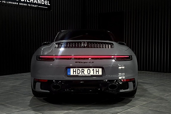 Porsche 911 Targa 4S 7 of 27