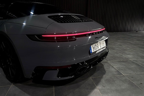 Porsche 911 Targa 4S 8 of 27