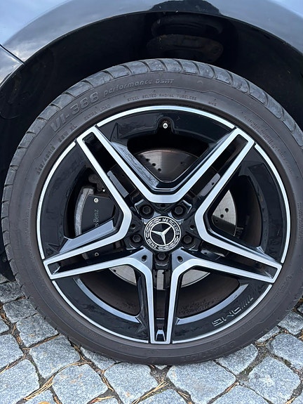 Mercedes-Benz A 250 e 12 of 13