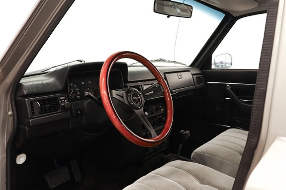 Volvo 264 11 of 12