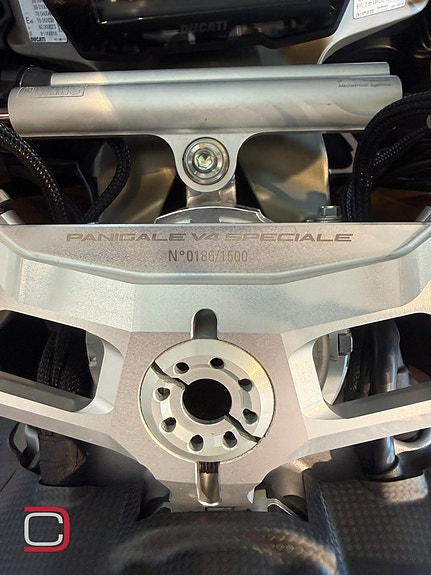 Ducati Panigale V4 Speciale 186/1500 *Akrapovic helsystem+ mer!* 7 of 8