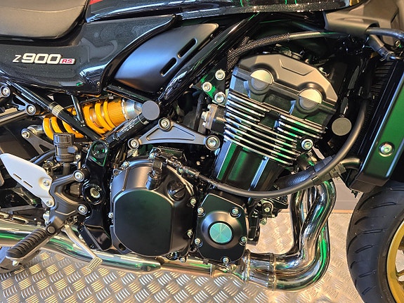 Kawasaki Z900RS SE 8 of 16