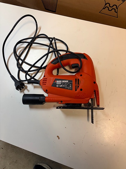 Black & Decker KS700PE sticksåg 480W – Pendelfunktion – Sågblad