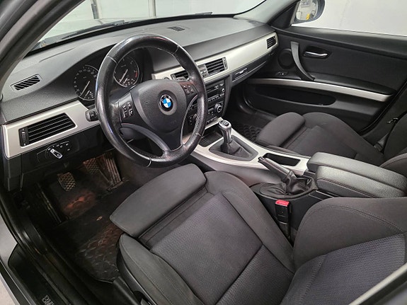 BMW 320 5 of 7