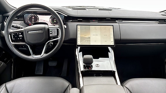 Land Rover Range Rover Sport 4 of 9
