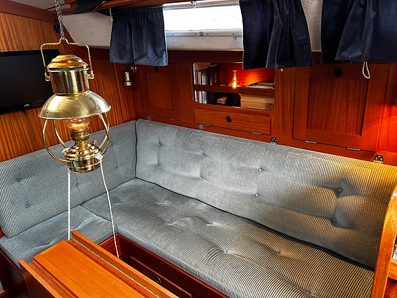 Hallberg Rassy 312 Mk2, nr 555 från 1988 10 of 11