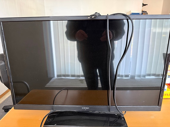 Product image 1 of 2