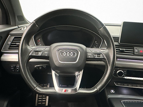 Audi Q5 13 of 30