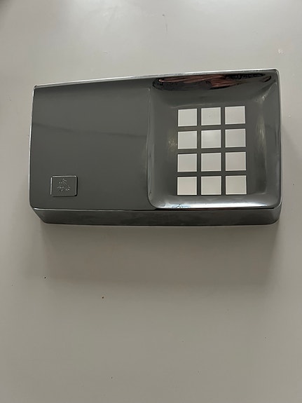 Product image 1 of 3