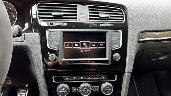 Volkswagen Golf I 9 of 22