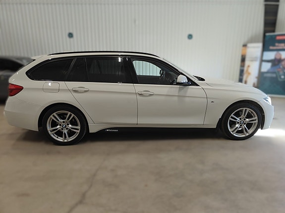 BMW 320d 10 of 22