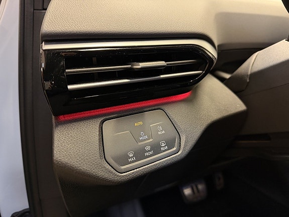 Volkswagen ID.5 8 of 30