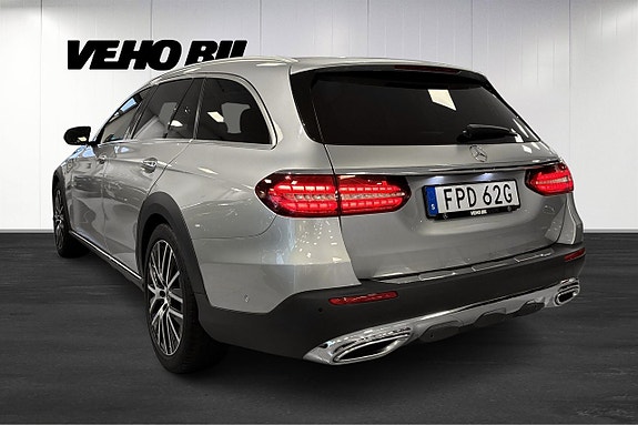 Mercedes-Benz E 220 d 4 of 25