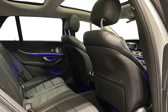 Mercedes-Benz E 220 d 10 of 25