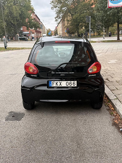 Toyota Aygo 6 of 9