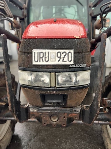 Case IH MXU 135 10 of 24