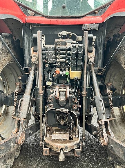 Case IH MXU 135 4 of 24