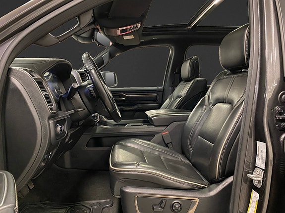 Dodge RAM 1500 8 of 22