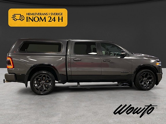 Dodge RAM 1500 3 of 22