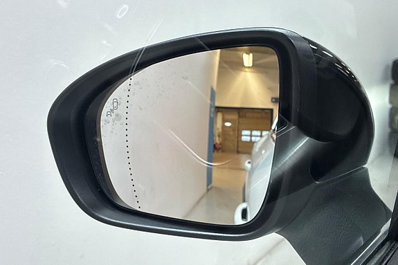 Renault Captur 28 of 30