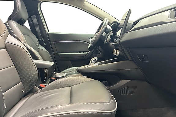 Renault Captur 15 of 30