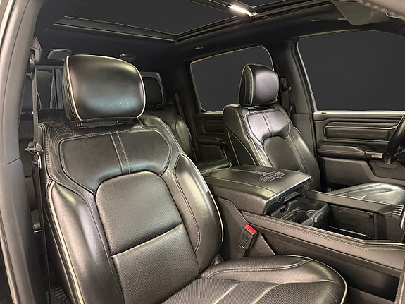 Dodge RAM 1500 13 of 25