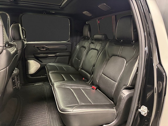 Dodge RAM 1500 11 of 25