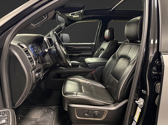 Dodge RAM 1500 8 of 25