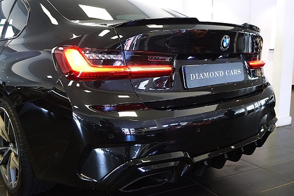 BMW M340i 7 of 30