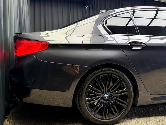 BMW 520d 8 of 30