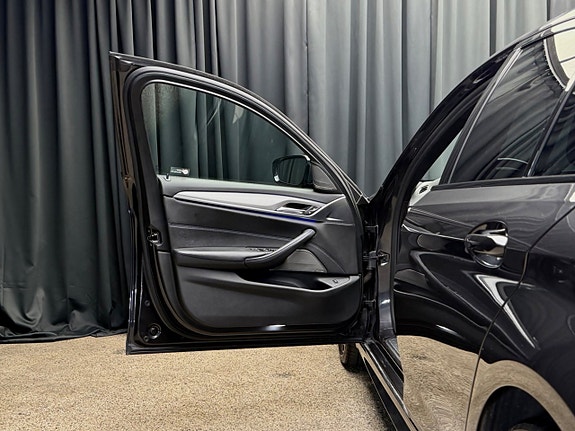 BMW 520d 15 of 30