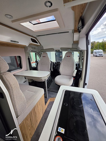 Pilote V 600 G Litium 2 x 180 / Solcell 17 of 19