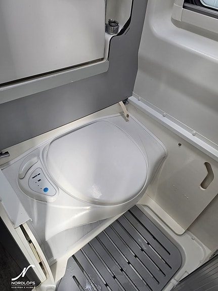 Pilote V 600 G Litium 2 x 180 / Solcell 14 of 19