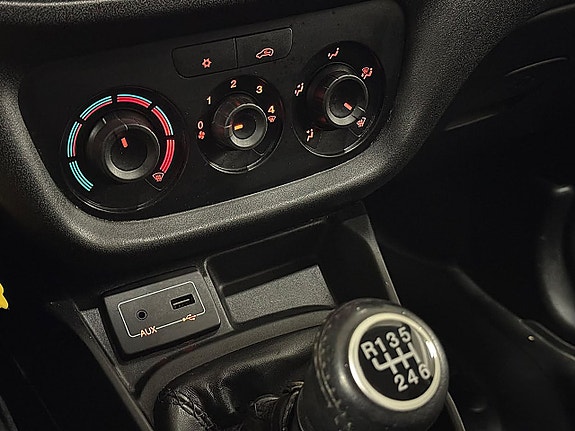 Fiat Doblo 20 of 21