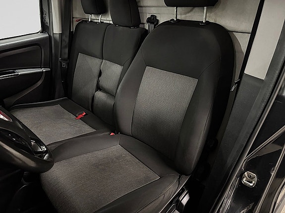 Fiat Doblo 14 of 21