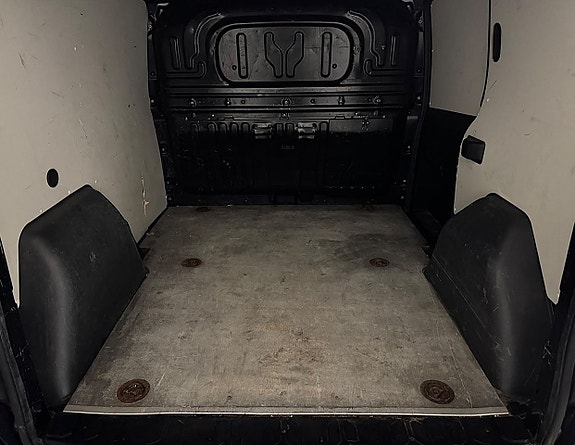 Fiat Doblo 17 of 21