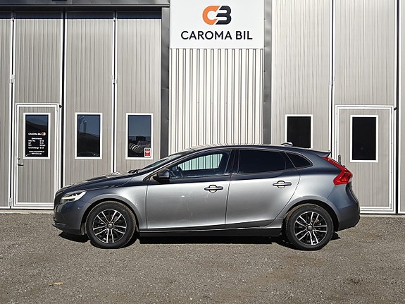Volvo V40 6 of 20