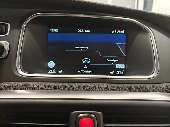 Volvo V40 9 of 20