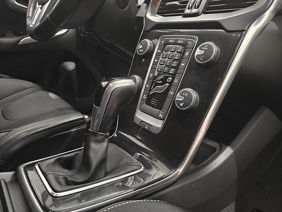 Volvo V40 17 of 20