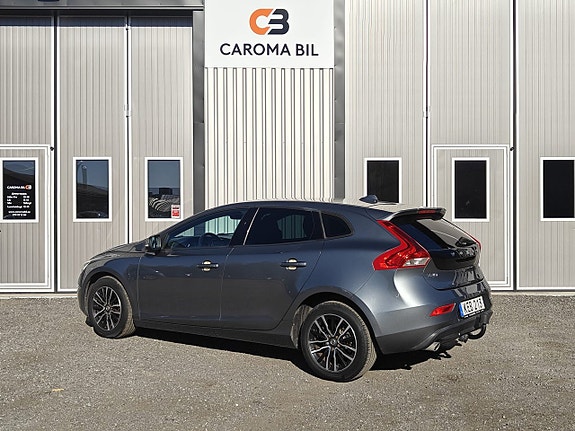 Volvo V40 4 of 20